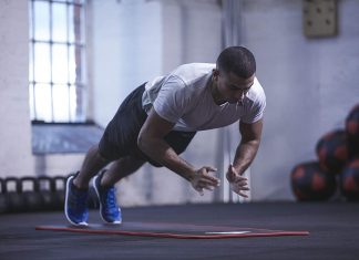 Coronavirus: esercizi total body a corpo libero da fare a casa