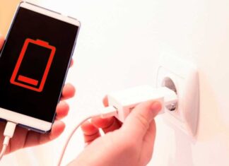 Lo smartphone non si ricarica più: cause e rimedi